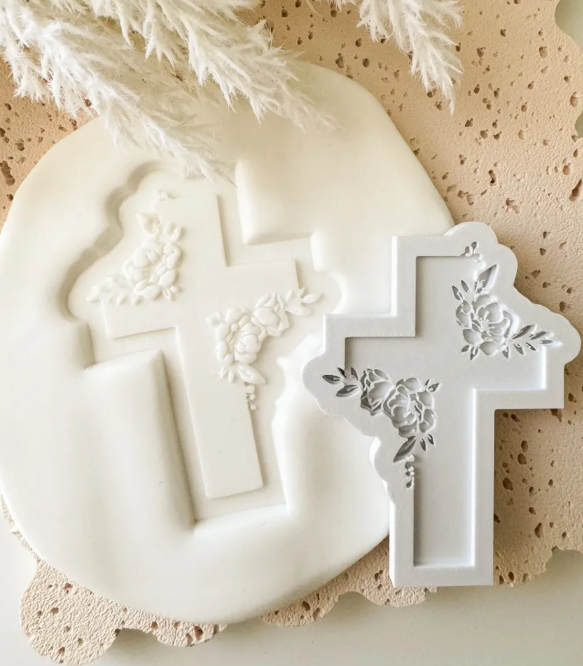 Floral Cross Cookie Stamp & Cutter