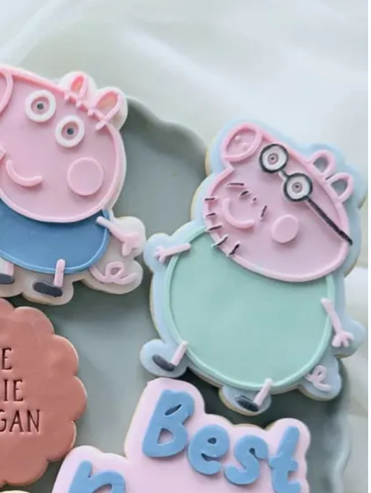 Daddy Pig Cookie Stamp & Cutter
