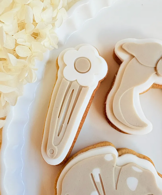 Daisy Hair Clip Cookie Stamp & Cutter