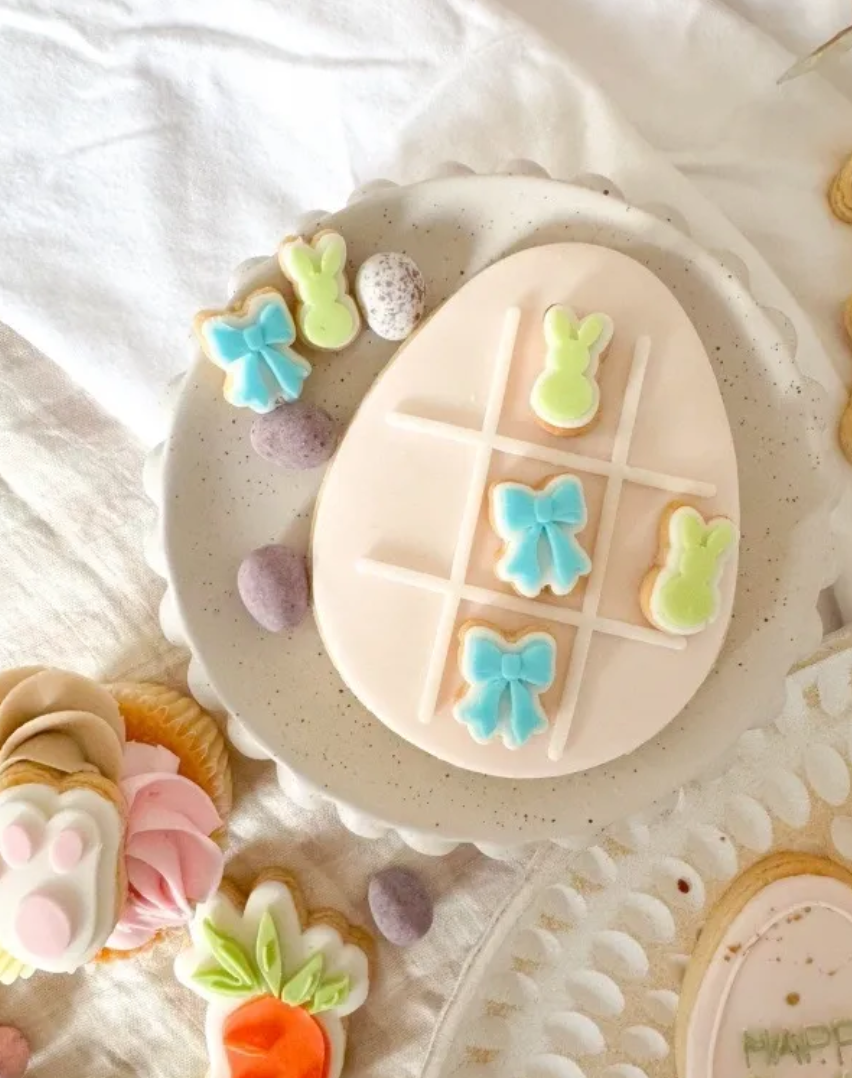 Bunnies & Bows Tic Tac Toe Cookie Stamp & Cutter