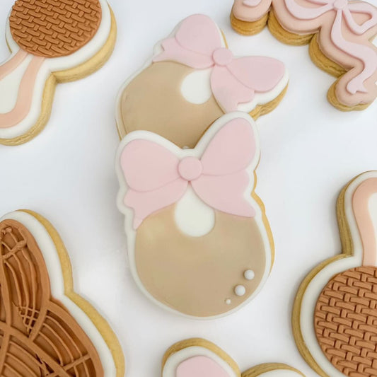 Baby Bib with Bow Cookie Stamp & Cutter