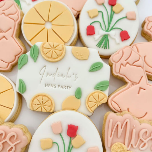 Lemon Leaf Border Cookie Stamp & Cutter