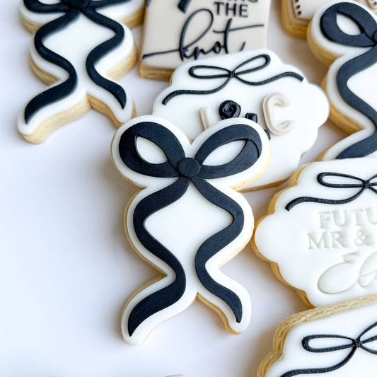 Long Bow Cookie Stamp & Cutter