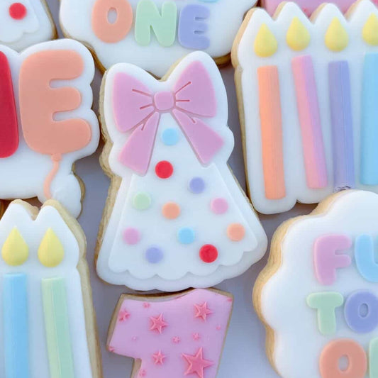 Party Hat with Bow inc Polka Dots Cookie Stamp & Cutter